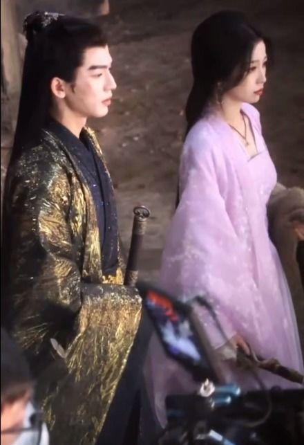 娱乐圈吃瓜文案朋友圈,揭秘明星幕后故事  第3张
